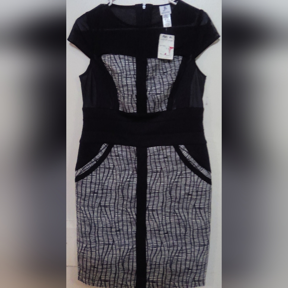 Julia Jordan Dress Size 8 BodyCon Sleeveless